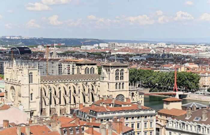 Guide_du_voyageur_:_un_week_end_de_découverte_à_Lyon