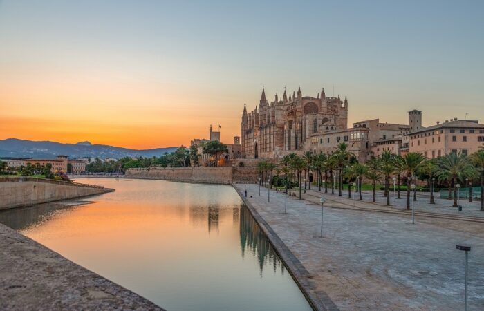Voyage_à_Palma_de_Majorque_:_conseils_et_activités_pour_un_séjour_mémorable_